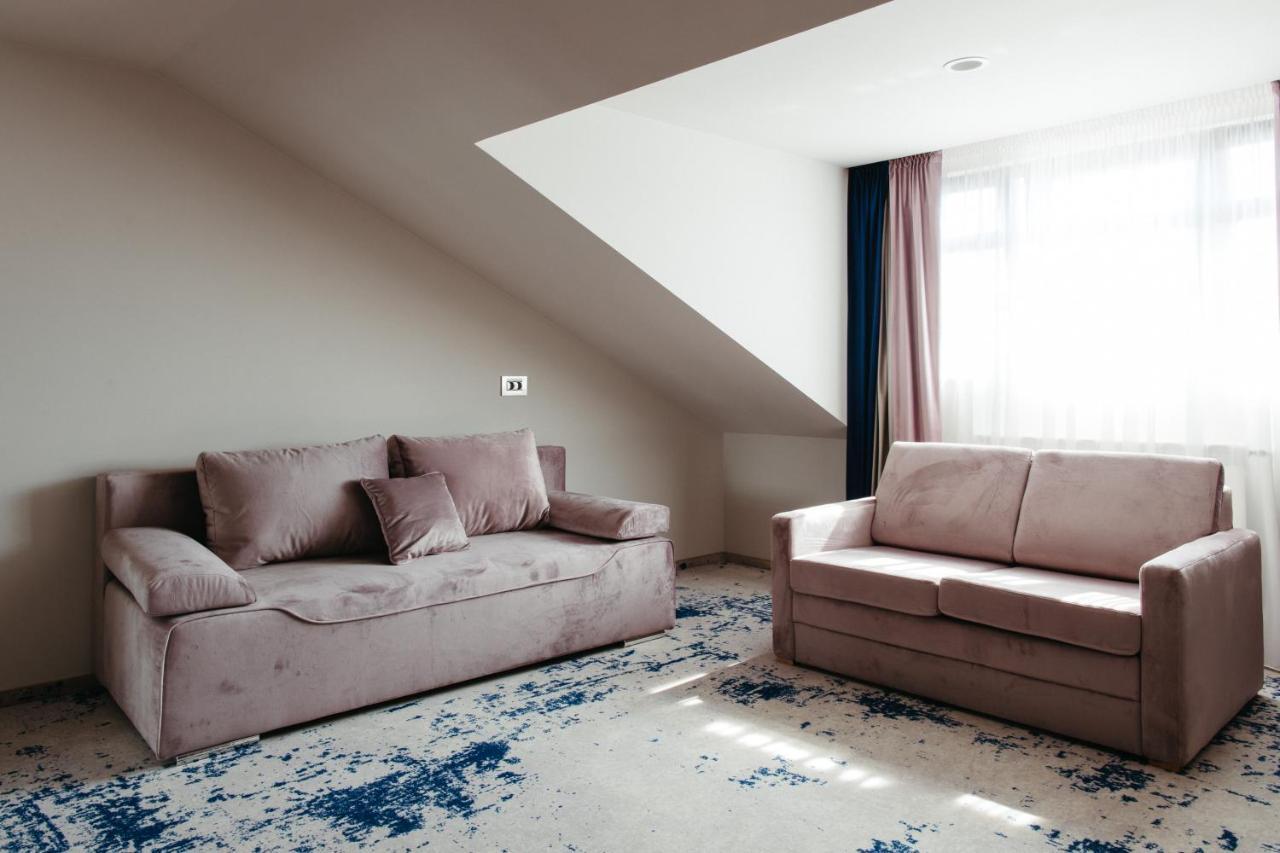 Pensiunea Iristar Fălticeni Extérieur photo